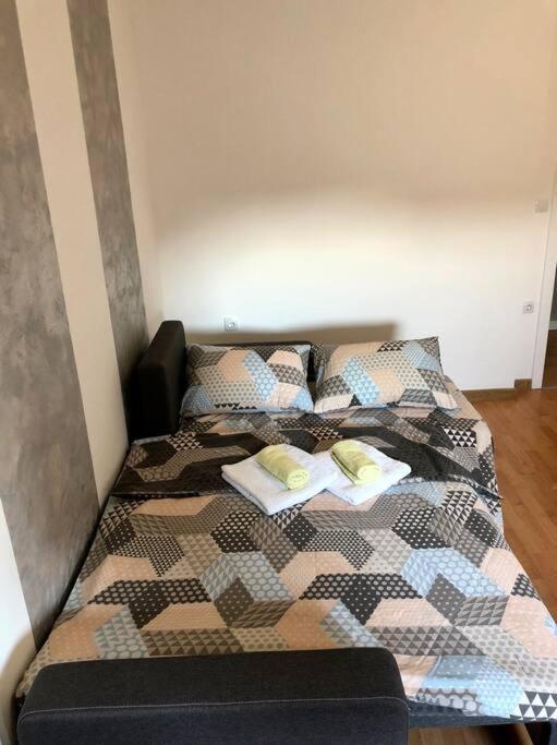 Lovely 1-Bedroom Condo With Available Parking Kraljevo Zewnętrze zdjęcie