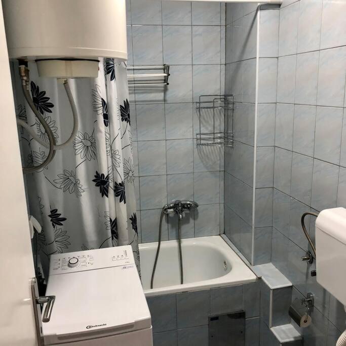 Lovely 1-Bedroom Condo With Available Parking Kraljevo Zewnętrze zdjęcie